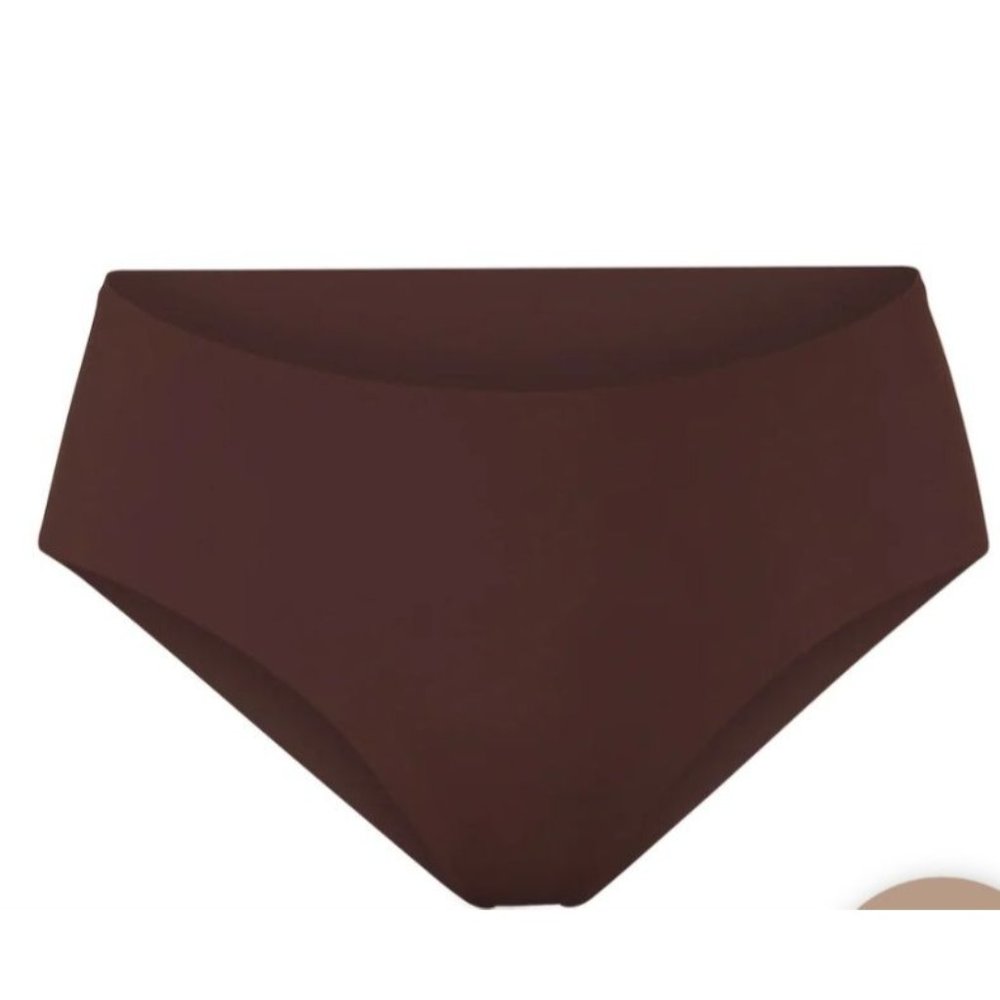 NWT Women's SKIMS Mid-Rise Bikini Brief Size: Small